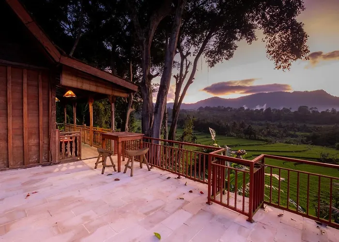 Natural View Sidemen Villas & Cottages By Supala *